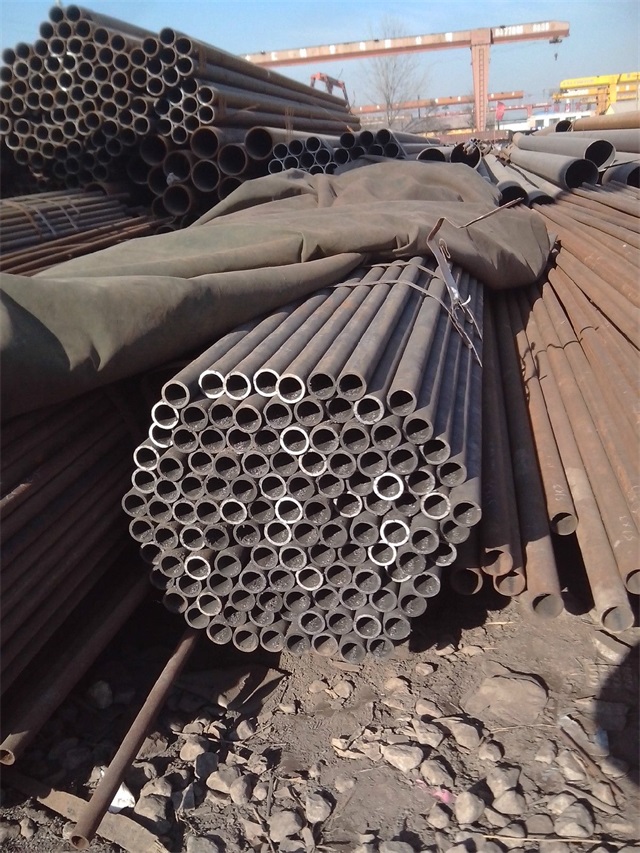 中卫小口径无缝钢管