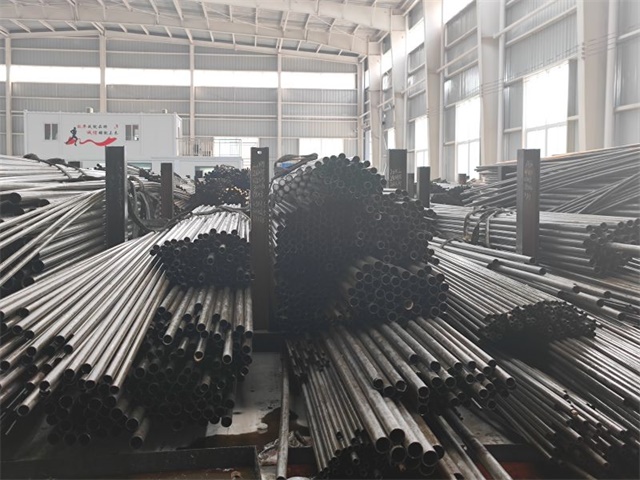 中卫精密无缝钢管切割厂家